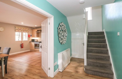 Beeley Cabaña | RIBER, family friendly, character holiday cottage in Two Dales