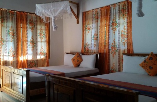 Mihintale Cama Y Desayuno | Rich Resort & Restaurant