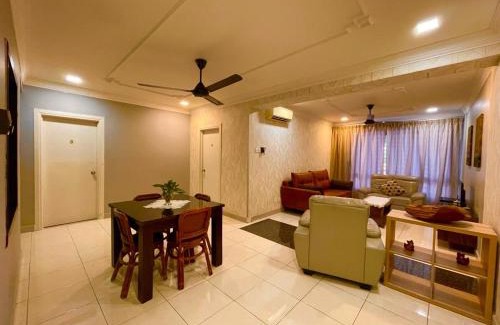 Kampung Pinang Baik Apartamento | Richbaliz Homestay @ Selayang Point