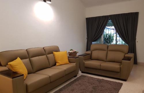 Kampung Pinang Baik Casa | Richbaliz Homestay @ Selayang Jaya