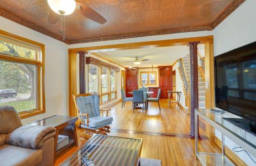 Richfield Casa | Richfield Home about 10 Mi to Central Minneapolis!