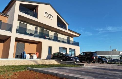 Funtana Apartamento | Richi Rooms & App