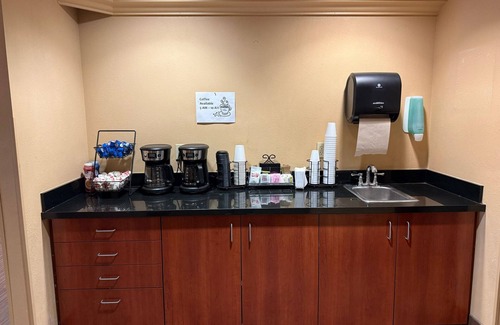 Sidney Hotel | Richland Inn & Suites