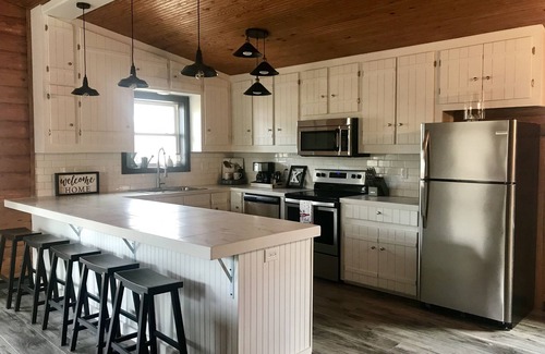 Mena Casa | ¡Nuevo! Ouachita Mtn Cabin, Quiet Privacy, Paved Rd, Between Mena and Atv Trails!