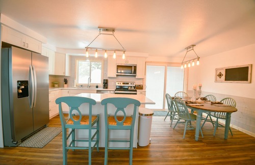 Iron River Casa | Ride your ATVs and snowmobiles directly from the house!