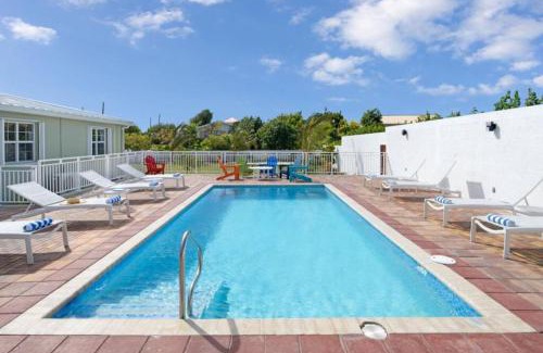 Cockburn Town Casa | Ridge 3 BDR Villa Grand Turk