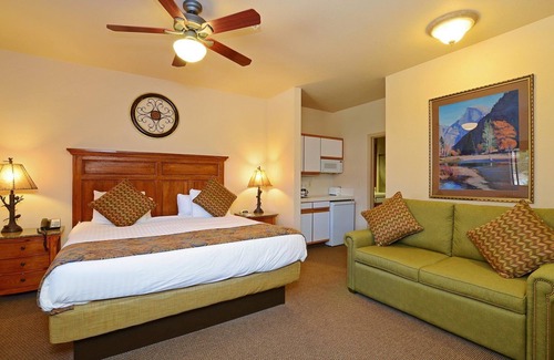 Tahoe Village Hotel | Resorts en Ridge Pointe