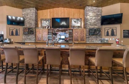 Tahoe Village Complejo | Ridge Tahoe Resort Cascade Suite sleeps 4