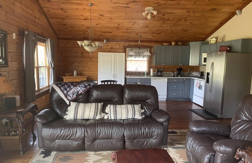 Rutherfordton Cabina | Ridge View Cabin "hogar lejos del hogar" 2. Los 7 millas de TIEC