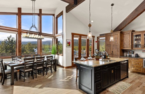 Nederland Casa | Ridge View Retreat - Panoramic Views and Hot Tub
