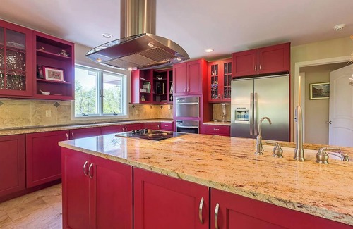 Stratton and Bromley Ski Areas Casa | RidgeHouse@SnowValley -Enjoy a great Vermont escape all 4 seasons-entire family!