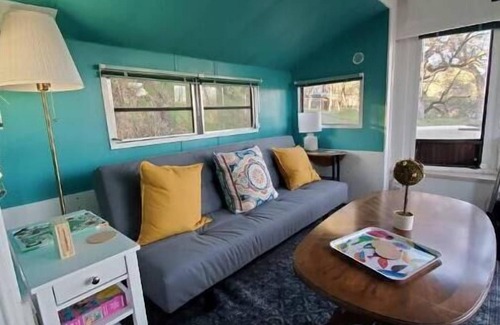 Placerville Otro | Ridgetop Oasis in the Sierra Mountains
