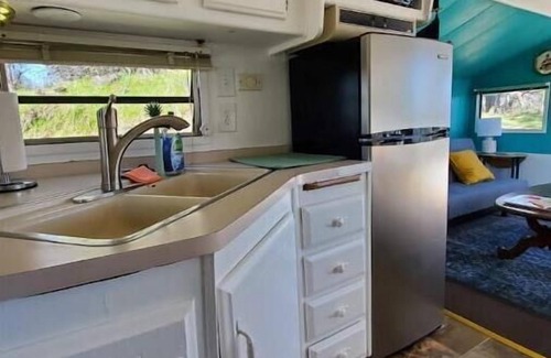 Placerville Otro | Ridgetop Oasis in the Sierra Mountains