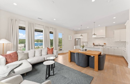 Palmetto Casa | Ridgeview Oasis - 2 Bedroom/2 bath with a View