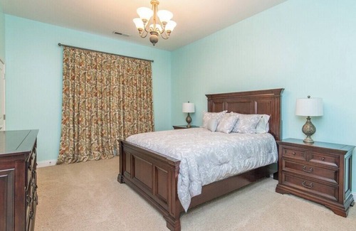 Georgetown Casa | Ridgeview's Oasis is truly a unique stay