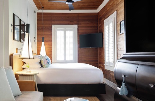Historic Seaport Hotel | Ridley House - Key West Historic Inns