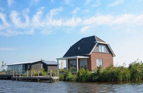 Zuideinde Apartamento | Rietburghaus N5 04, water and nature park, at least 7 days - Rietburghaus
