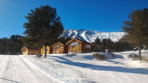 Linguaglossa Chalet De Esquí | Rifugio Il Ginepro dell'Etna