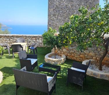 East Mani Apartamento | Rigas stone tower east Mani 3