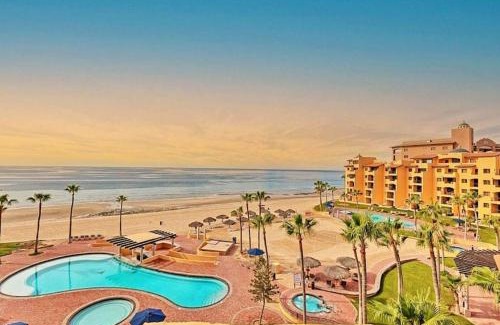 Puerto Peñasco Apartamento | Right on the Beach! Rocky Point Condo Rental - 2 Bedroom Penthouse Beachfront