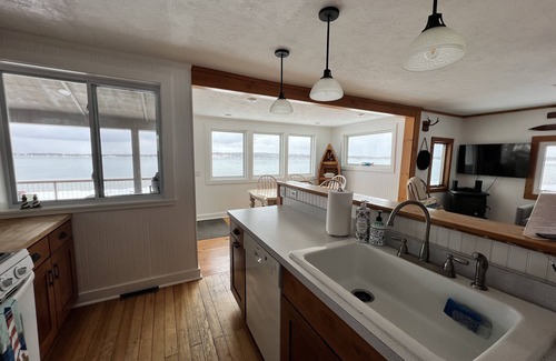 Suttons Bay Cabaña | Right on the Lake Michigan - walk to town and across from TART trail