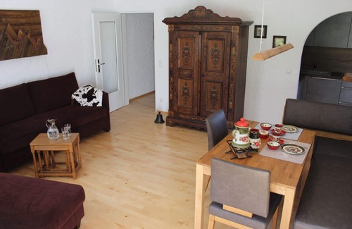 Oberjoch Apartamento | Right on the mountain in summer! Ski in, ski out in winter! 1min walk to the chairlift!