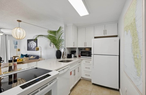 Banana River Estates Condominio | Justo en el océano - Planta baja y mascotas - Junto al muelle