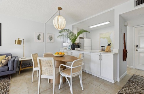Banana River Estates Condominio | Justo en el océano - Planta baja y mascotas - Junto al muelle