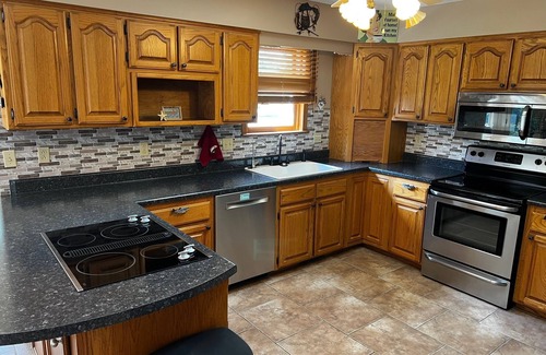 Norfork Casa | Right on the White River! Stunning views! Fish, hike, or just relax!
