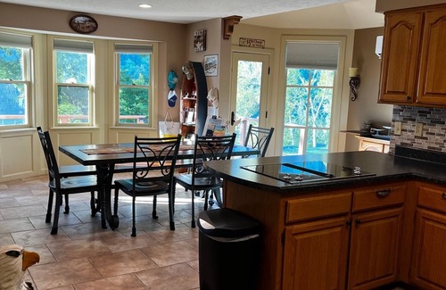 Norfork Casa | Right on the White River! Stunning views! Fish, hike, or just relax!