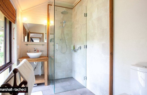 Barragga Bay Casa | RIKKARA 5 - Beach and Bush Retreat