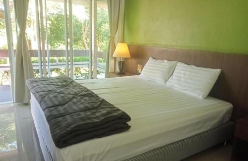 Satun Casa | Rim Haad Villa and Camping Space