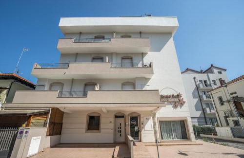 Marina Centro Apartamento | Rimini Bay Suites&Residence