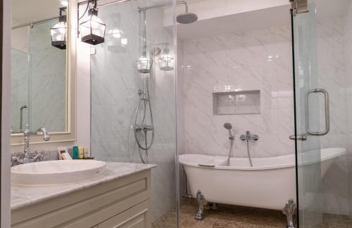 Old City Hotel | Rimwiang
