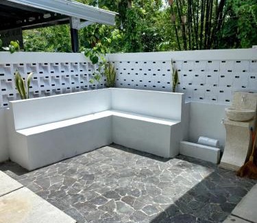 Bangunjiwo Casa | rindoe jogja holiday home