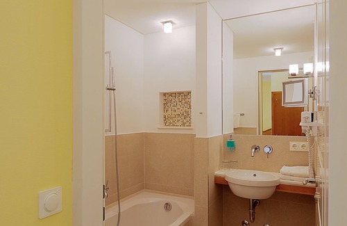 Ostseebad Kuhlungsborn Hotel | Ringhotel Strandblick