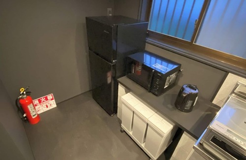 Anan Casa | RinoHaku 03 A sophisticated modern black desig / Anan Tokushima