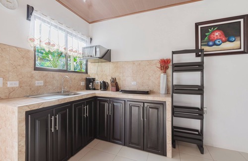 Llanuras del norte Apartamento | Rio Celeste Birds Garden apartment with A/C perfect for Family and couples