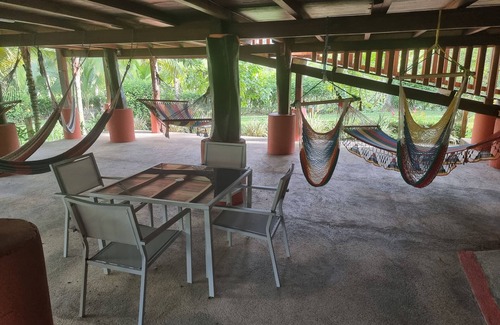 San Rafael de Guatuso Casa | Casa Rústica Río Celeste ubicada en una finca y rodeada de naturaleza