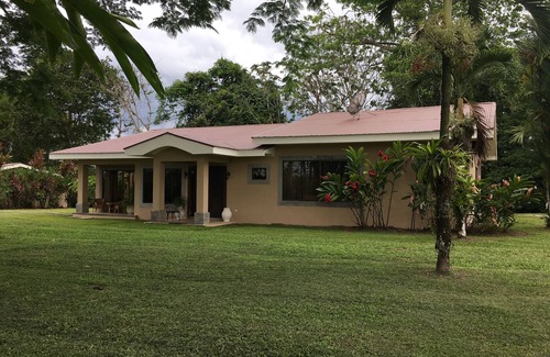 El Tanque Villa | Rio Fortuna Villa cerca del aeropuerto de La Fortuna