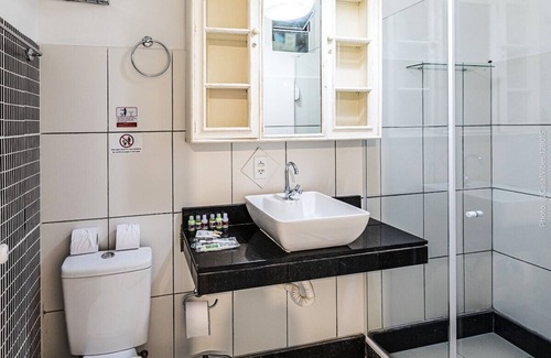 Barra da Tijuca Hotel | RioZin Pousada Liberal - Adults Only - Clothing Optional