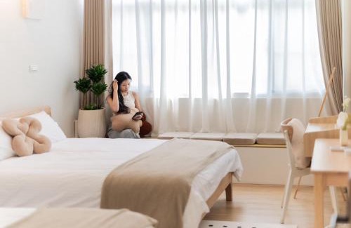 Old Town Casa | Rise N Shine 沐光冉冉
