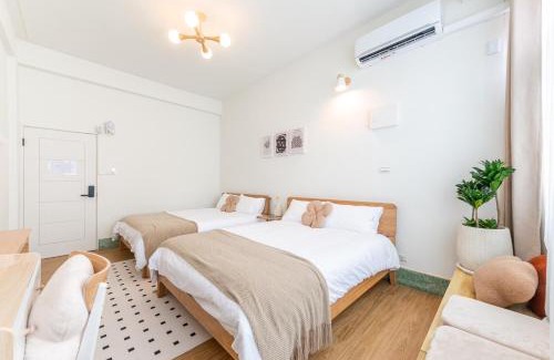 Old Town Casa | Rise N Shine 沐光冉冉