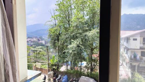Gangtok Hotel | Rising Inn