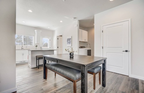 East Colorado Springs Casa | Rising Star