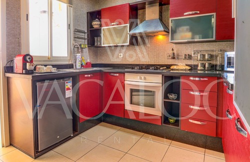 Cite Al Mohammadi Apartamento | Apartamento-Ciudad-Baño para personas con movilidad reducida-Balcón-Rita - Pi...
