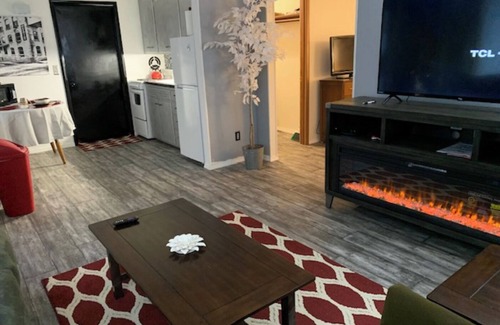 Appleton Apartamento | Ritchie Village: 50 Shades of Grey