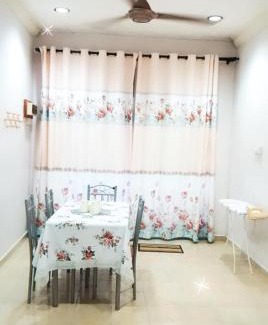 Kampung Kedai Lalat Casa | Rits Lodge