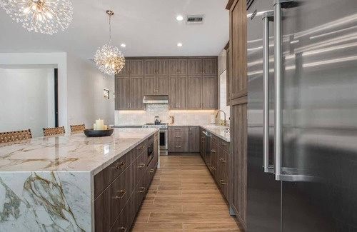 Fox Crossing Casa | Heated Pool at no Charge, 4 Bedrooms 3 Baths, Gourmet kitchen