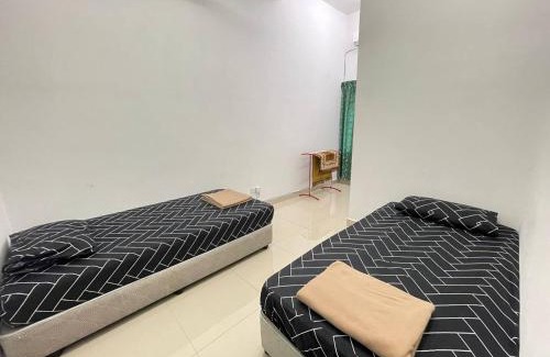 Kuala Terengganu Casa | Ritz Homestay UNIT A at Gong Badak, Kuala Terengganu